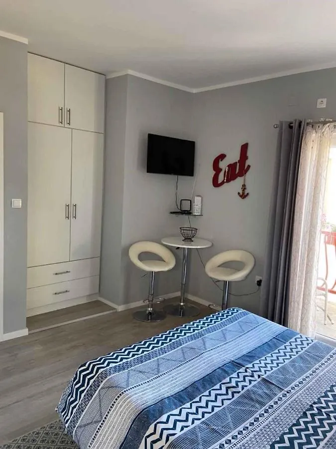 Apartments In Jadranovo 41865